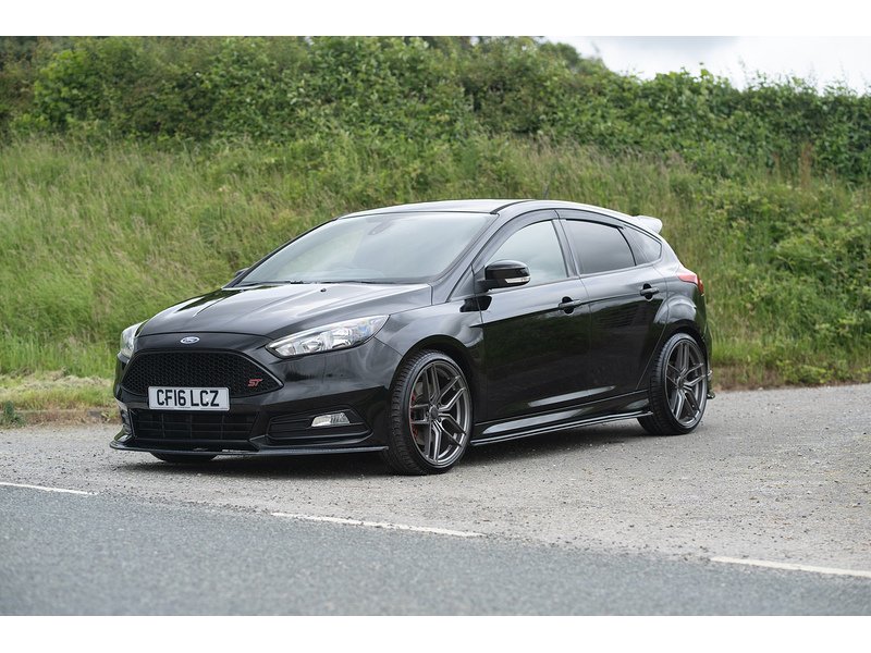 Ford 2.0 TDCi ST-2 Hatchback 5dr Diesel Manual Euro 6 (s/s) (185 ps)
