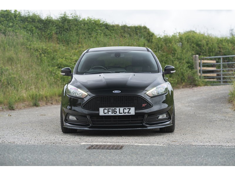 Ford 2.0 TDCi ST-2 Hatchback 5dr Diesel Manual Euro 6 (s/s) (185 ps)