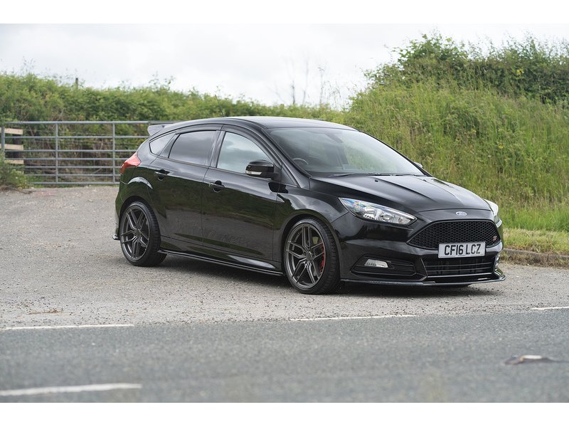 Ford 2.0 TDCi ST-2 Hatchback 5dr Diesel Manual Euro 6 (s/s) (185 ps)