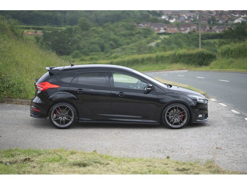 Ford 2.0 TDCi ST-2 Hatchback 5dr Diesel Manual Euro 6 (s/s) (185 ps)