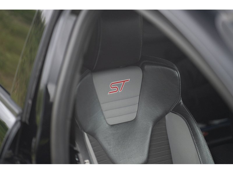 Ford 2.0 TDCi ST-2 Hatchback 5dr Diesel Manual Euro 6 (s/s) (185 ps)