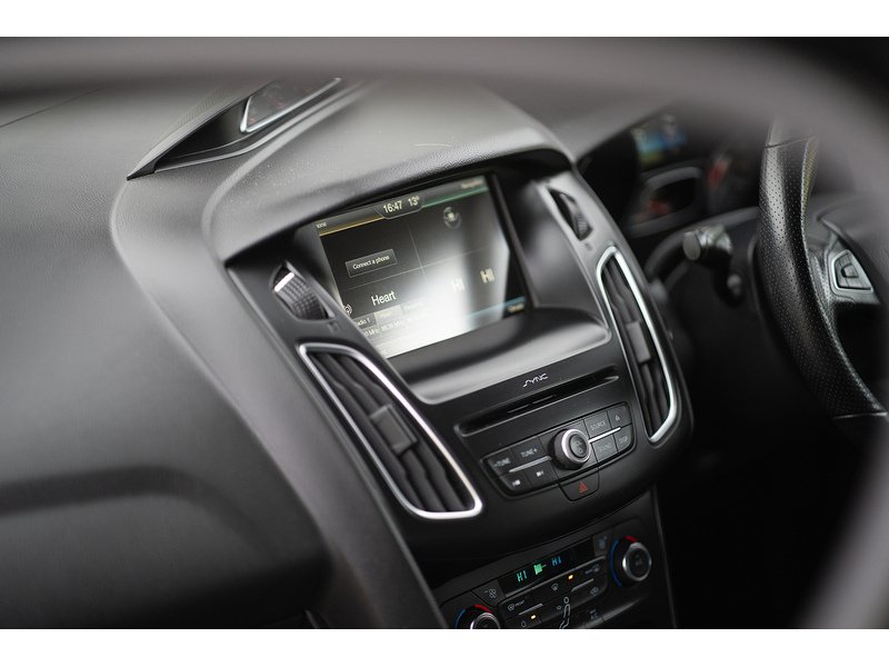 Ford 2.0 TDCi ST-2 Hatchback 5dr Diesel Manual Euro 6 (s/s) (185 ps)