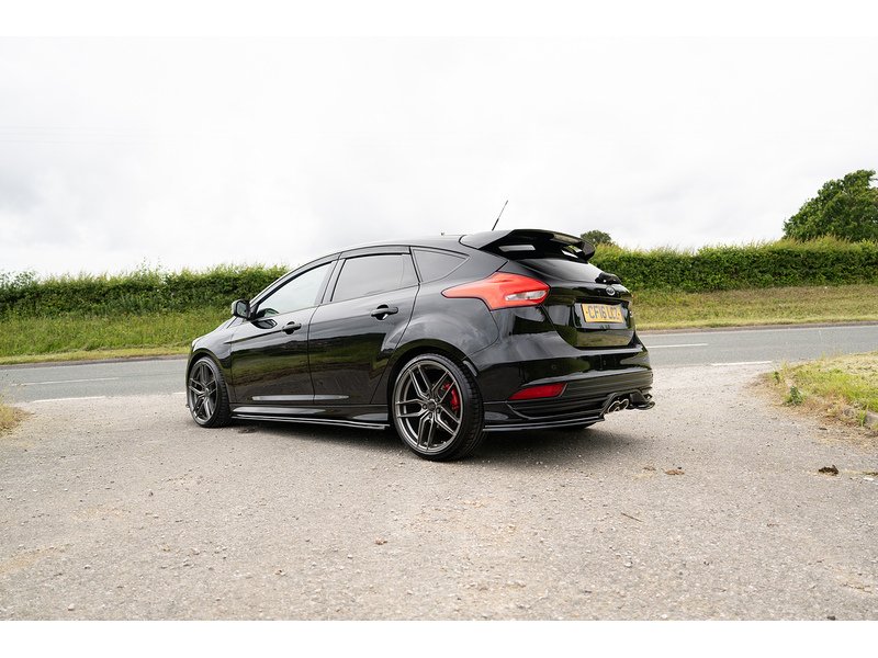 Ford 2.0 TDCi ST-2 Hatchback 5dr Diesel Manual Euro 6 (s/s) (185 ps)