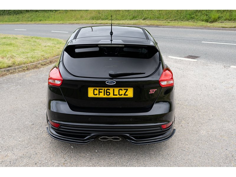 Ford 2.0 TDCi ST-2 Hatchback 5dr Diesel Manual Euro 6 (s/s) (185 ps)