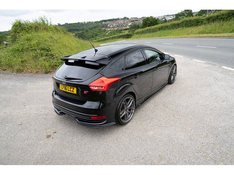 Ford 2.0 TDCi ST-2 Hatchback 5dr Diesel Manual Euro 6 (s/s) (185 ps)