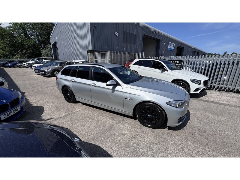 BMW 2.0 520d SE Touring 5dr Diesel Auto Euro 6 (s/s) (190 ps)