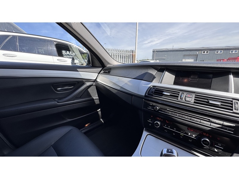 BMW 2.0 520d SE Touring 5dr Diesel Auto Euro 6 (s/s) (190 ps)