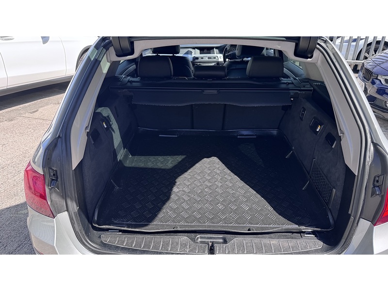 BMW 2.0 520d SE Touring 5dr Diesel Auto Euro 6 (s/s) (190 ps)