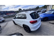 2.0 TDI BlueMotion Tech R-Line SUV 5dr Diesel DSG 4WD Euro 5 (s/s) (Nav) (140 ps)