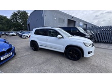 2.0 TDI BlueMotion Tech R-Line SUV 5dr Diesel DSG 4WD Euro 5 (s/s) (Nav) (140 ps)