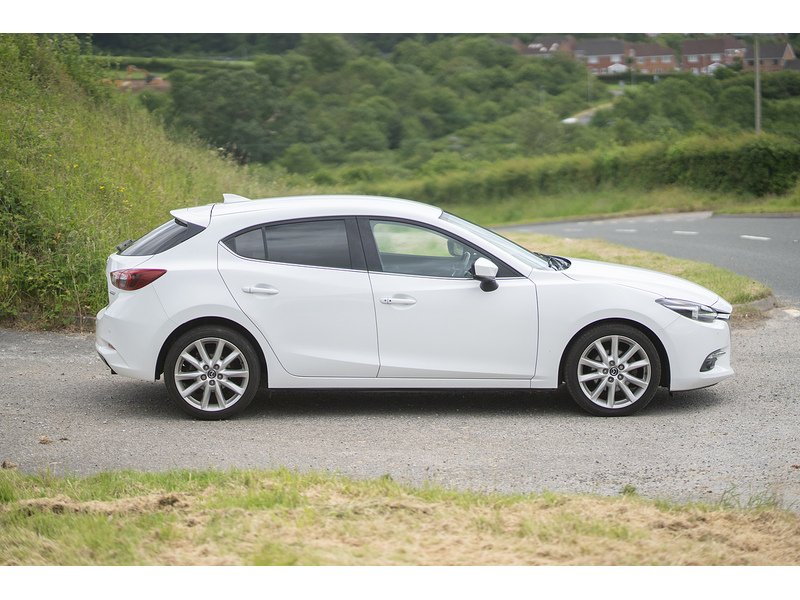 Mazda 2.0 SKYACTIV-G Sport Nav Hatchback 5dr Petrol Manual Euro 6 (s/s) (121 ps)