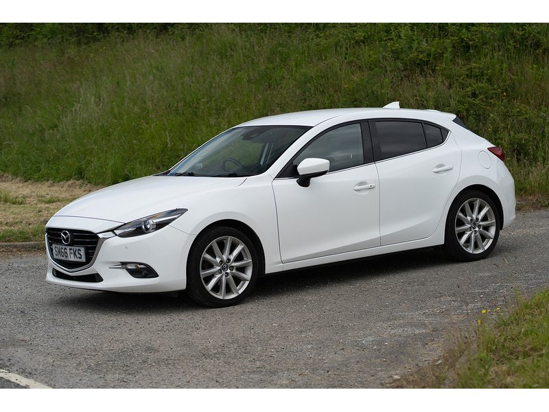 Mazda 2.0 SKYACTIV-G Sport Nav Hatchback 5dr Petrol Manual Euro 6 (s/s) (121 ps)