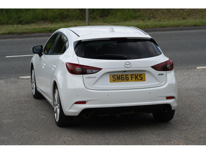 Mazda 2.0 SKYACTIV-G Sport Nav Hatchback 5dr Petrol Manual Euro 6 (s/s) (121 ps)