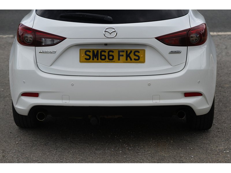 Mazda 2.0 SKYACTIV-G Sport Nav Hatchback 5dr Petrol Manual Euro 6 (s/s) (121 ps)