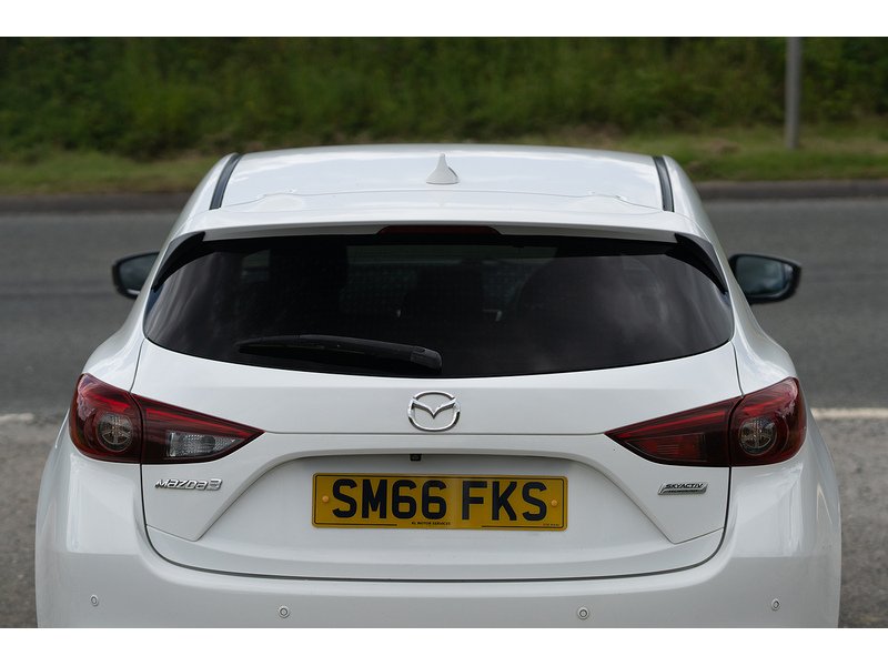 Mazda 2.0 SKYACTIV-G Sport Nav Hatchback 5dr Petrol Manual Euro 6 (s/s) (121 ps)