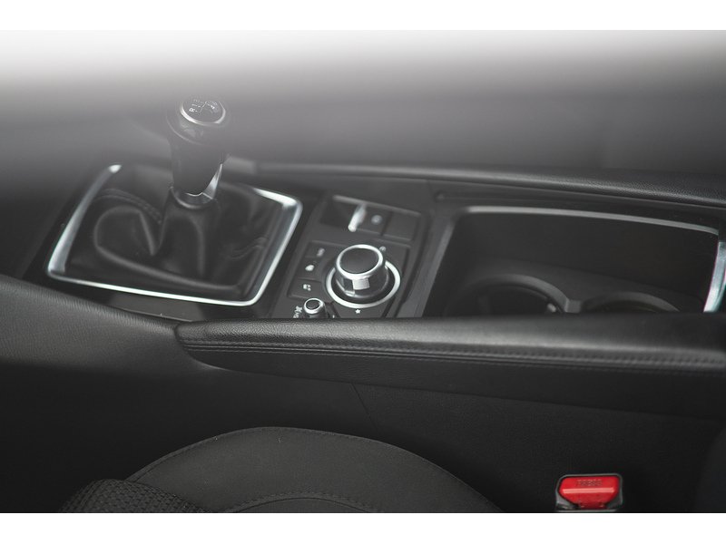 Mazda 2.0 SKYACTIV-G Sport Nav Hatchback 5dr Petrol Manual Euro 6 (s/s) (121 ps)