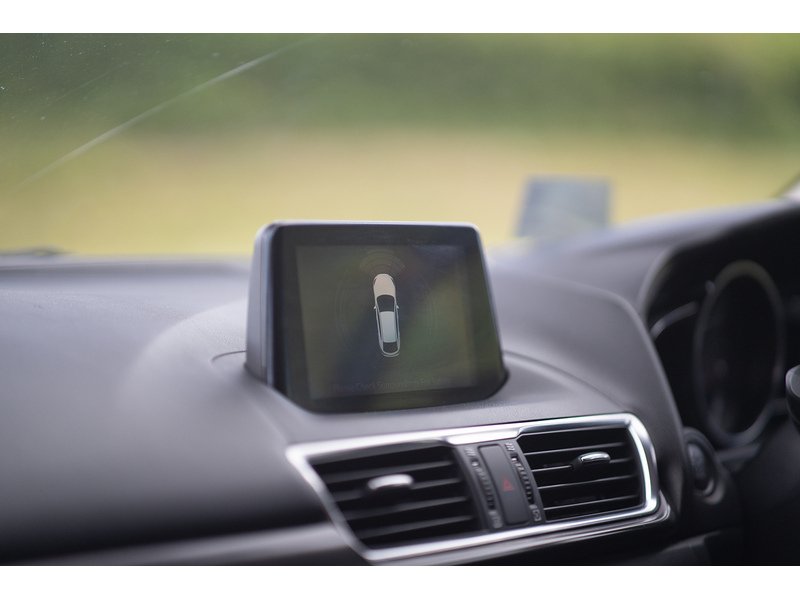 Mazda 2.0 SKYACTIV-G Sport Nav Hatchback 5dr Petrol Manual Euro 6 (s/s) (121 ps)