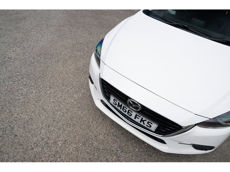 Mazda 2.0 SKYACTIV-G Sport Nav Hatchback 5dr Petrol Manual Euro 6 (s/s) (121 ps)