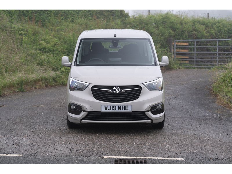 Vauxhall 1.2 Turbo GPF Energy MPV 5dr Petrol Manual Euro 6 (s/s) (7 Seat) (110 ps)