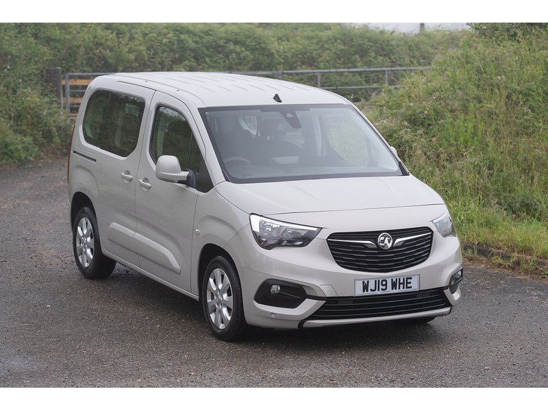 Vauxhall 1.2 Turbo GPF Energy MPV 5dr Petrol Manual Euro 6 (s/s) (7 Seat) (110 ps)
