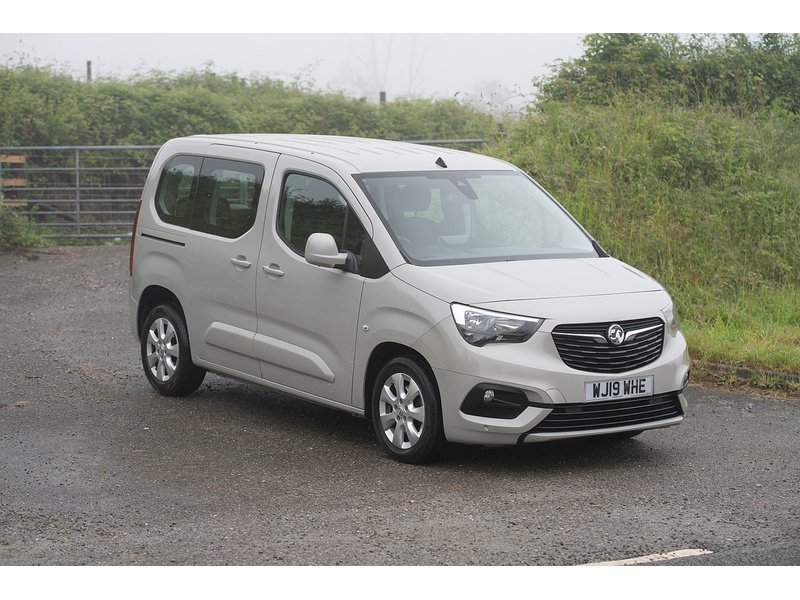 Vauxhall 1.2 Turbo GPF Energy MPV 5dr Petrol Manual Euro 6 (s/s) (7 Seat) (110 ps)