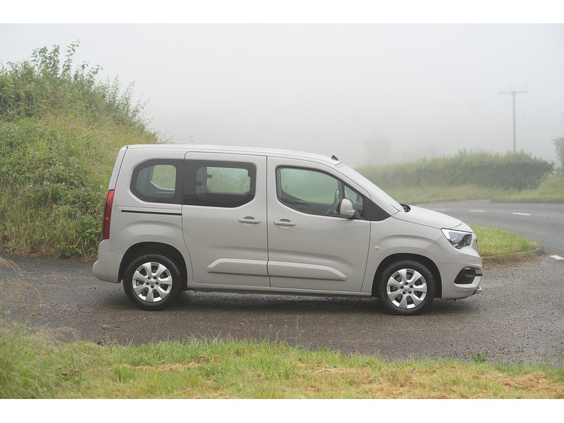 Vauxhall 1.2 Turbo GPF Energy MPV 5dr Petrol Manual Euro 6 (s/s) (7 Seat) (110 ps)