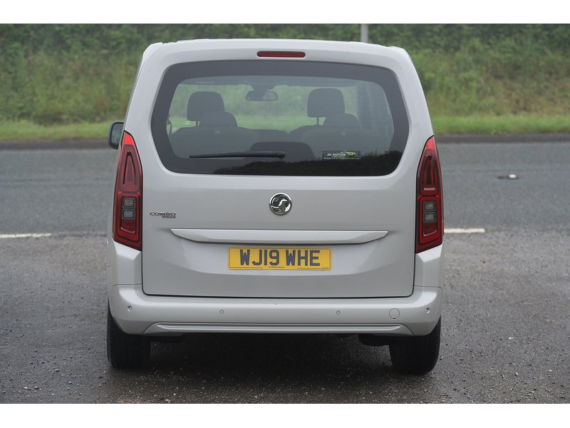 Vauxhall 1.2 Turbo GPF Energy MPV 5dr Petrol Manual Euro 6 (s/s) (7 Seat) (110 ps)