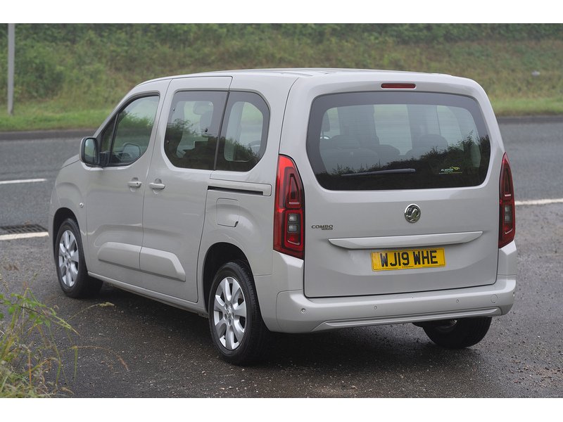 Vauxhall 1.2 Turbo GPF Energy MPV 5dr Petrol Manual Euro 6 (s/s) (7 Seat) (110 ps)