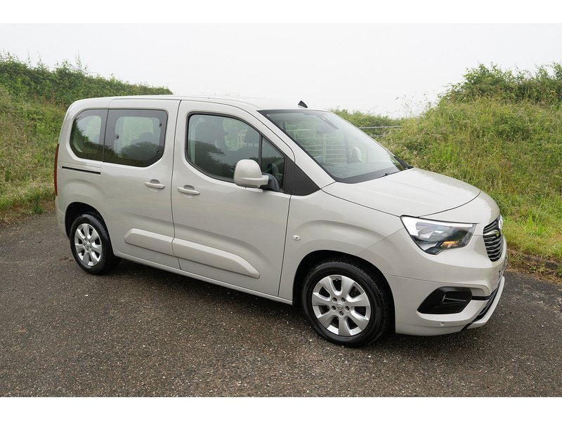Vauxhall 1.2 Turbo GPF Energy MPV 5dr Petrol Manual Euro 6 (s/s) (7 Seat) (110 ps)