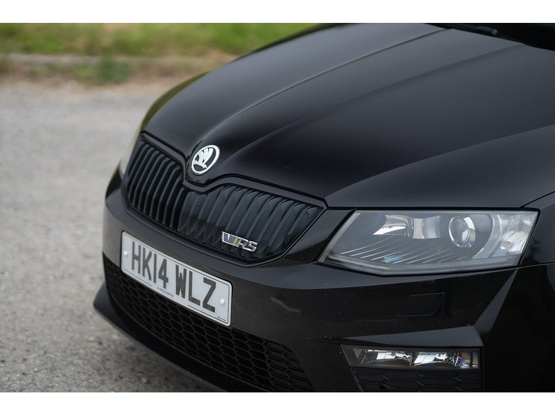 Skoda 2.0 TDI vRS Estate 5dr Diesel DSG Euro 5 (s/s) (184 ps)