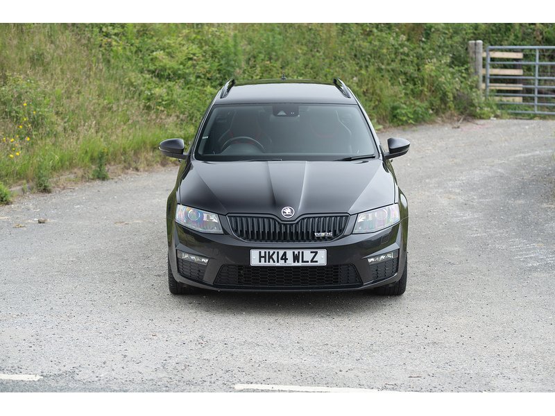 Skoda 2.0 TDI vRS Estate 5dr Diesel DSG Euro 5 (s/s) (184 ps)