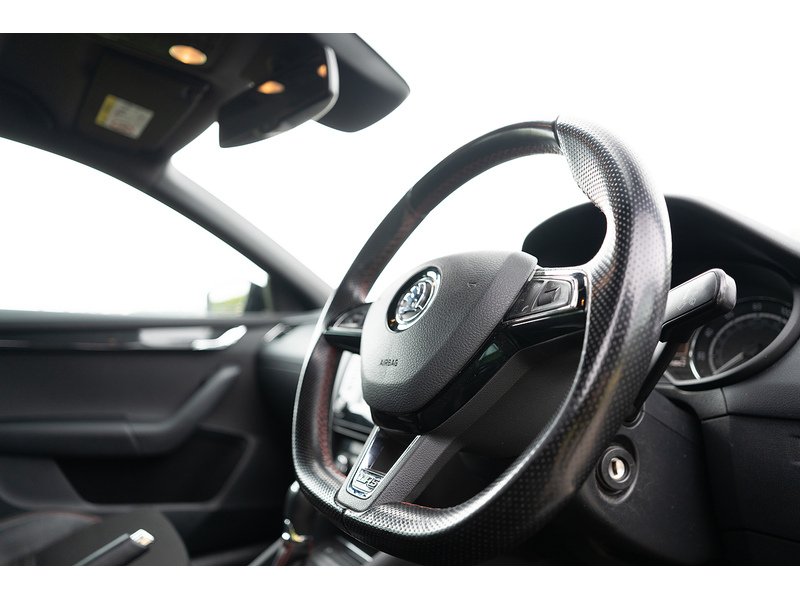 Skoda 2.0 TDI vRS Estate 5dr Diesel DSG Euro 5 (s/s) (184 ps)