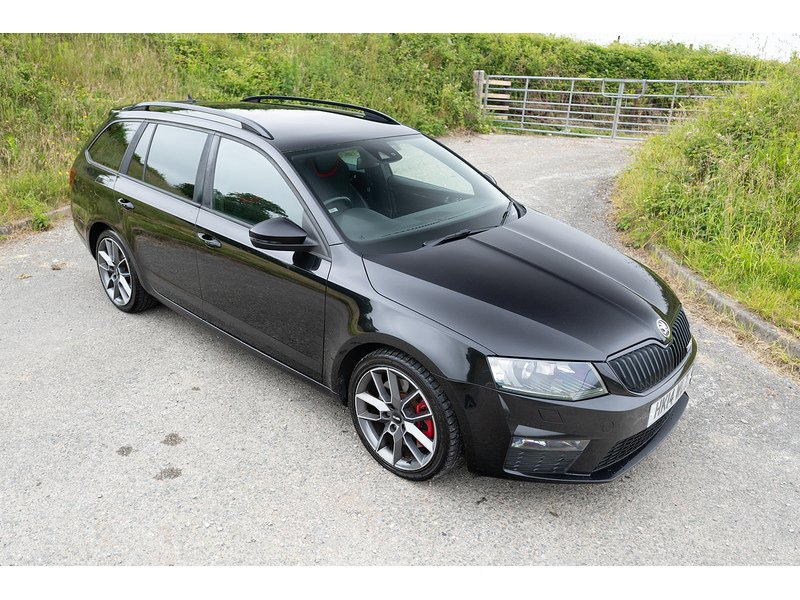 Skoda 2.0 TDI vRS Estate 5dr Diesel DSG Euro 5 (s/s) (184 ps)