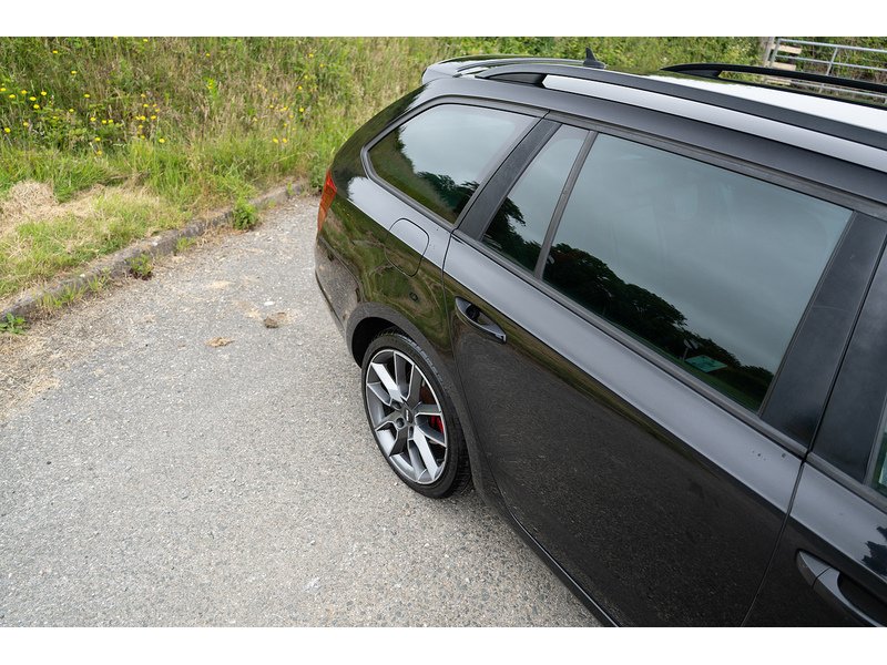 Skoda 2.0 TDI vRS Estate 5dr Diesel DSG Euro 5 (s/s) (184 ps)