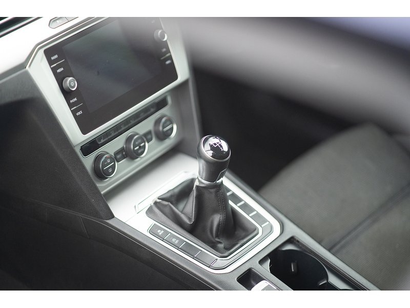 Volkswagen 2.0 TDI SE Business Estate 5dr Diesel Manual Euro 6 (s/s) (150 ps)