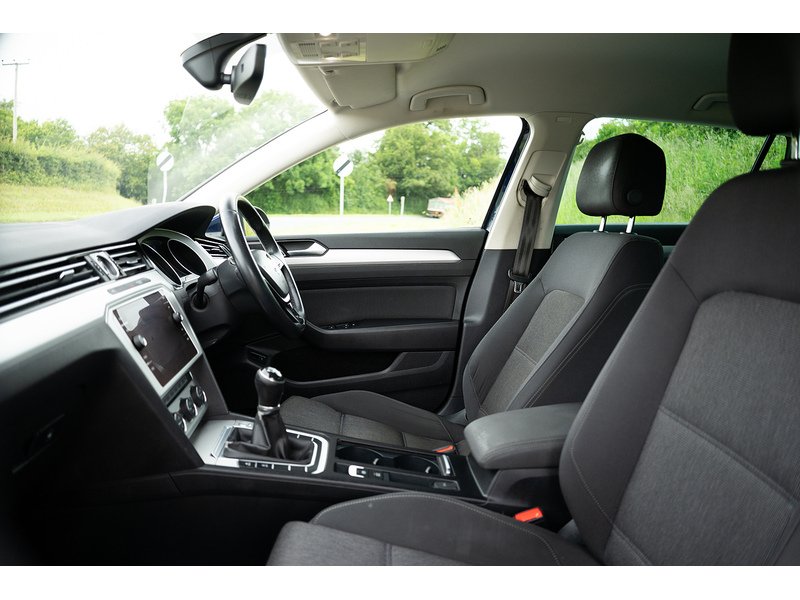 Volkswagen 2.0 TDI SE Business Estate 5dr Diesel Manual Euro 6 (s/s) (150 ps)