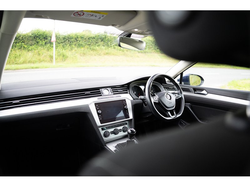Volkswagen 2.0 TDI SE Business Estate 5dr Diesel Manual Euro 6 (s/s) (150 ps)