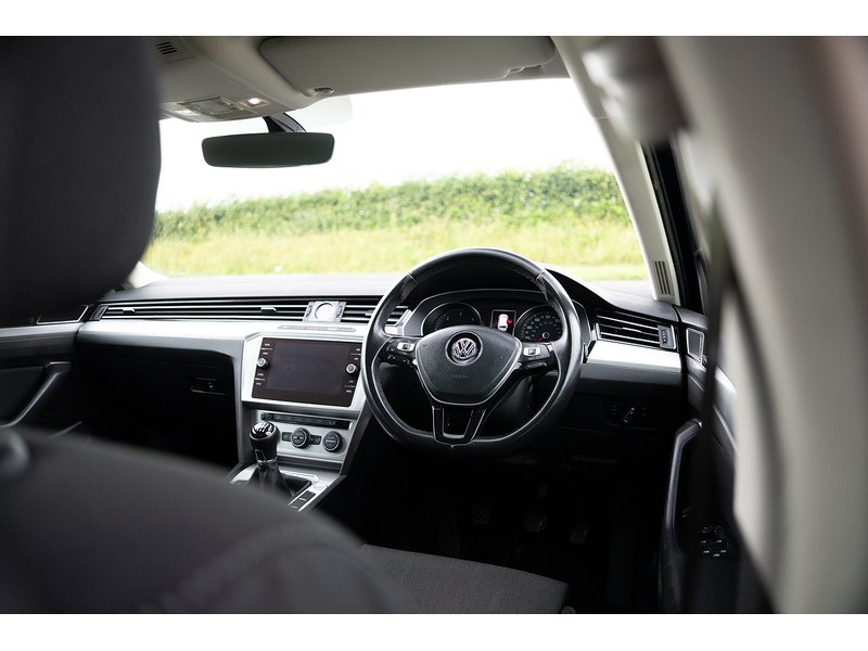 Volkswagen 2.0 TDI SE Business Estate 5dr Diesel Manual Euro 6 (s/s) (150 ps)