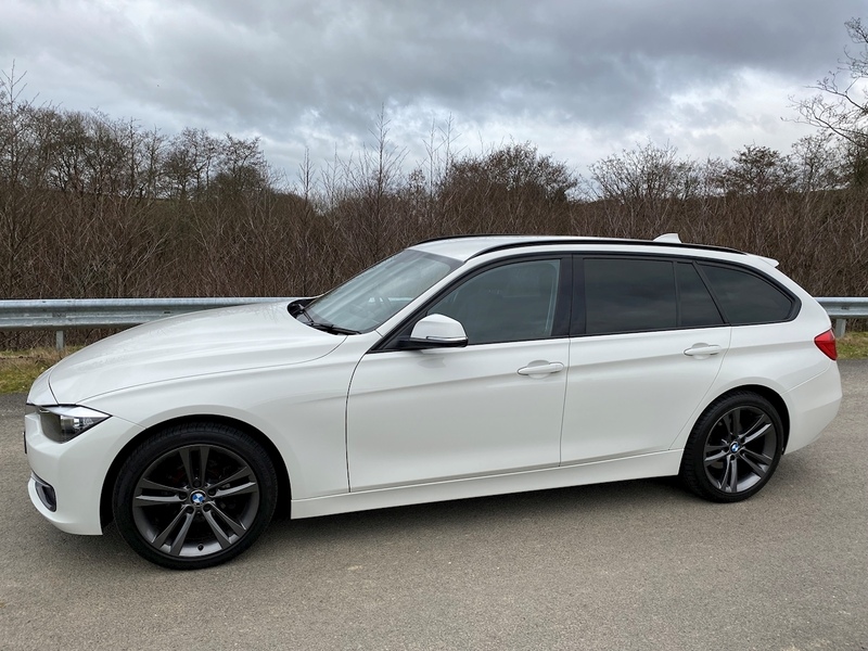 BMW 2.0 318d Sport Touring 5dr Diesel Manual Euro 5 (s/s) (143 ps)