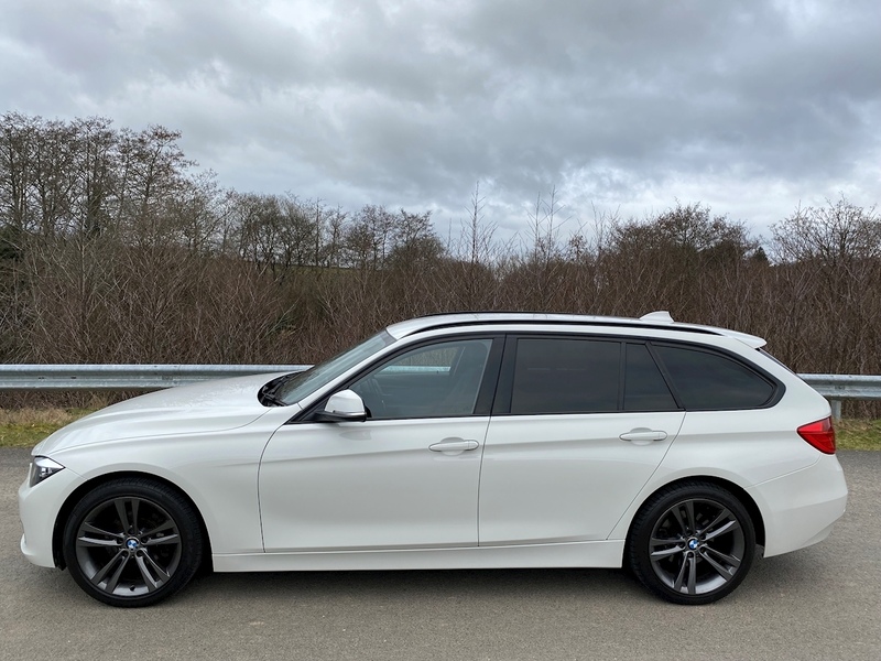 BMW 2.0 318d Sport Touring 5dr Diesel Manual Euro 5 (s/s) (143 ps)