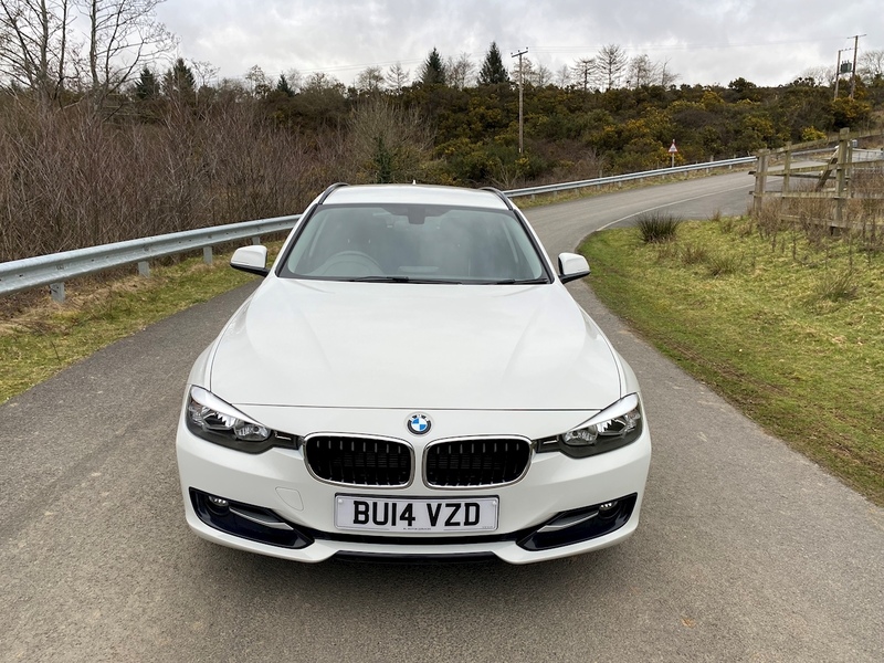 BMW 2.0 318d Sport Touring 5dr Diesel Manual Euro 5 (s/s) (143 ps)