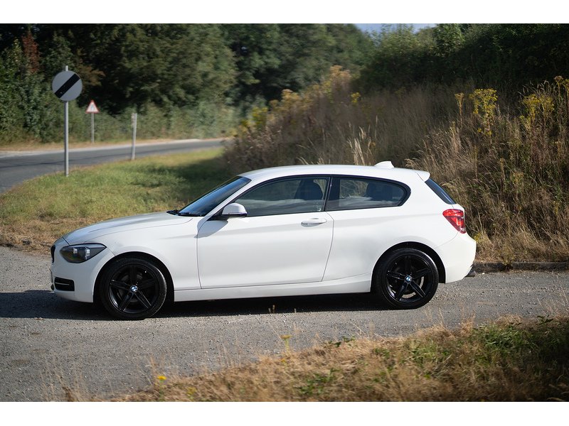 BMW 2.0 118d Sport Hatchback 3dr Diesel Manual Euro 5 (s/s) (143 ps)