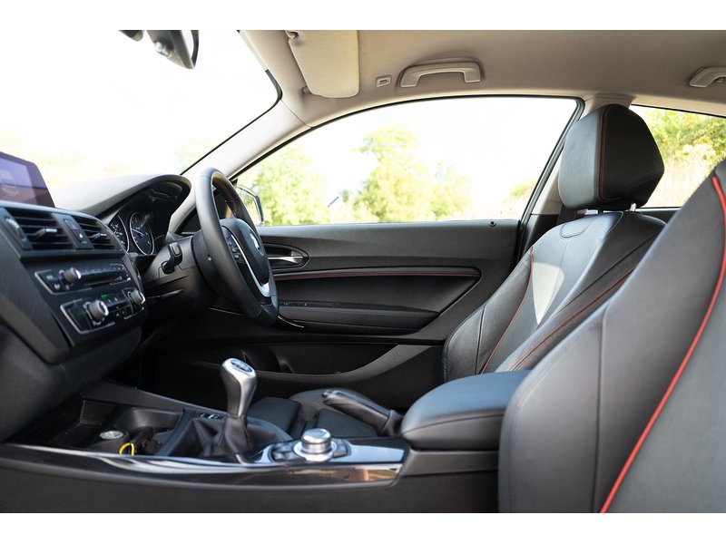 BMW 2.0 118d Sport Hatchback 3dr Diesel Manual Euro 5 (s/s) (143 ps)
