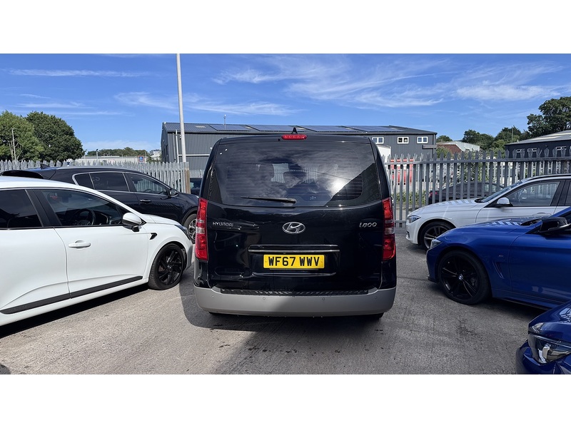 Hyundai 2.5 CRDi SE Nav MPV 5dr Diesel Manual Euro 6 (136 ps)