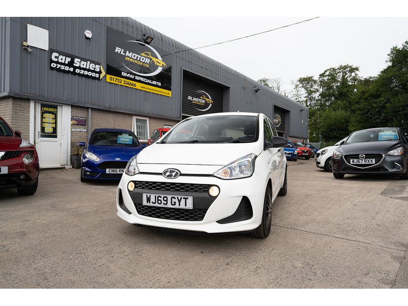 Hyundai 1.0 S Hatchback 5dr Petrol Manual Euro 6 (67 ps)