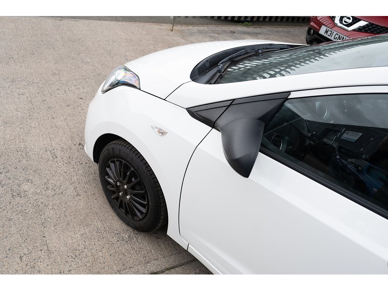 Hyundai 1.0 S Hatchback 5dr Petrol Manual Euro 6 (67 ps)