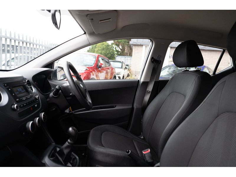Hyundai 1.0 S Hatchback 5dr Petrol Manual Euro 6 (67 ps)