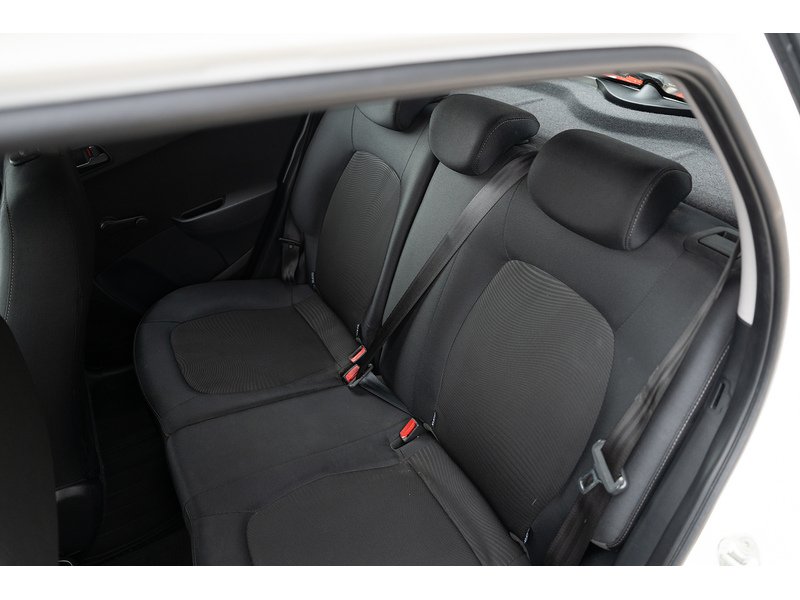 Hyundai 1.0 S Hatchback 5dr Petrol Manual Euro 6 (67 ps)
