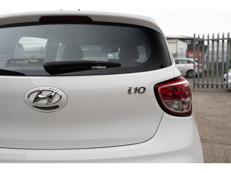 Hyundai 1.0 S Hatchback 5dr Petrol Manual Euro 6 (67 ps)