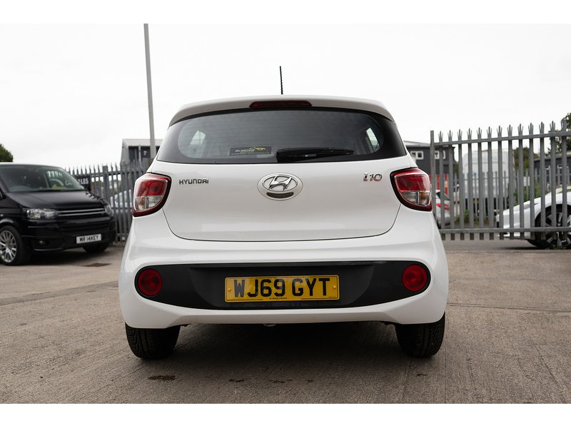 Hyundai 1.0 S Hatchback 5dr Petrol Manual Euro 6 (67 ps)